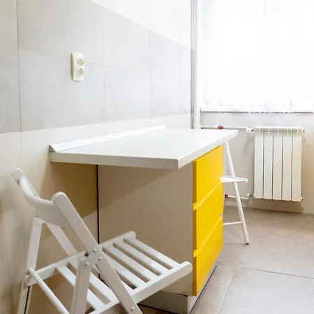 Old Town Central Oasis - Secured Parking Nearby - Self Check In - Metro Station At 1Min-2